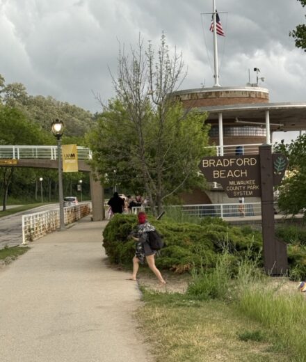 Bradford Beach Milwaukee – Everything You Need to Know Before Visit Bradford Beach Milwaukee kids families free beach