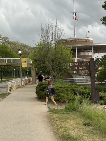 Bradford Beach Milwaukee – Everything You Need to Know Before Visit Bradford Beach Milwaukee kids families free beach